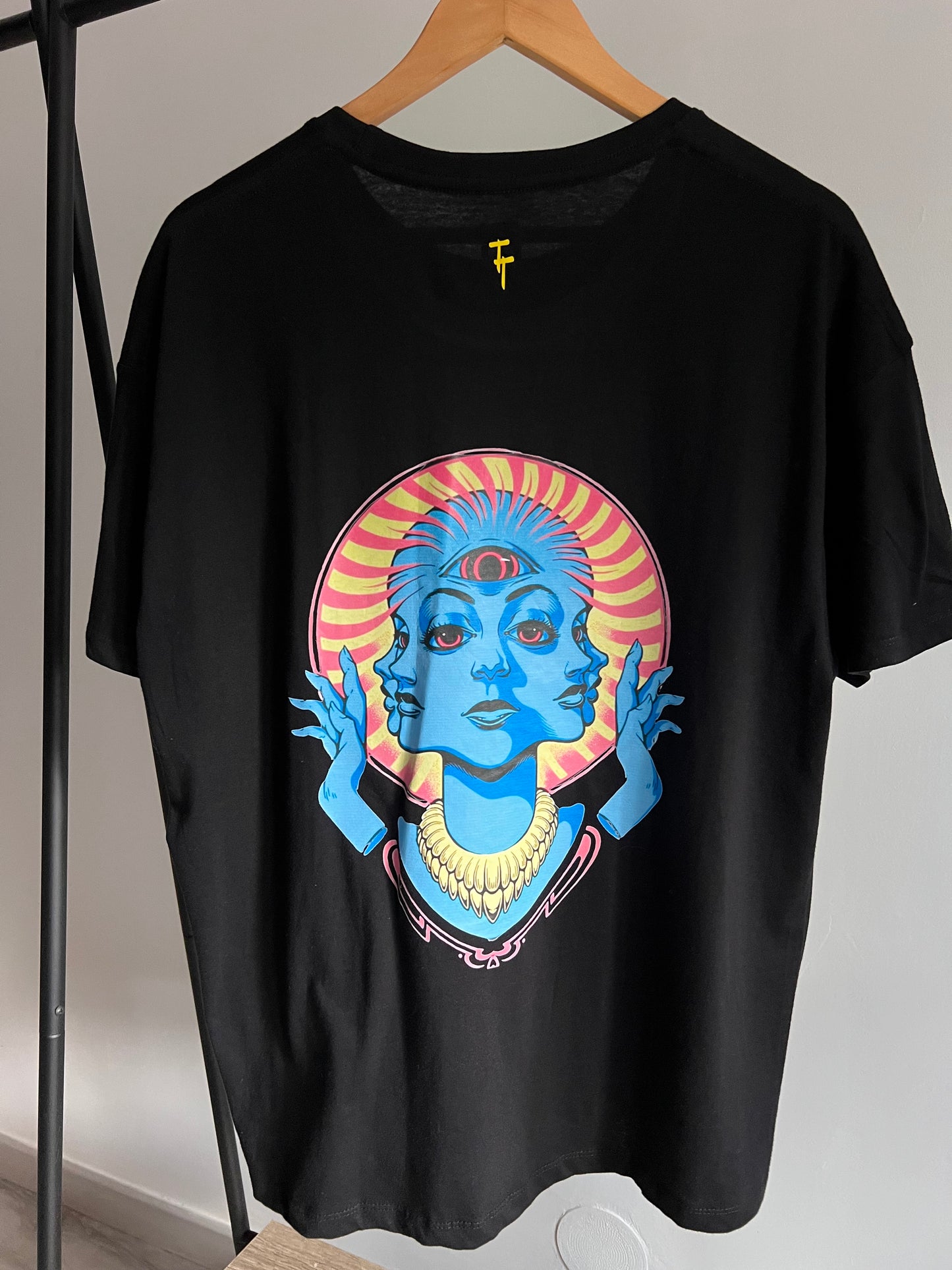 Camiseta TwentyTwo Psychedelic